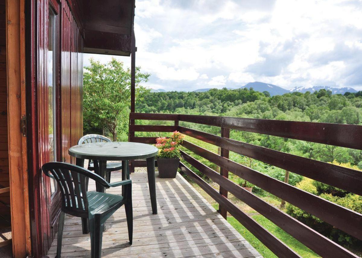 Gairlochy Park Hotell Exteriör bild